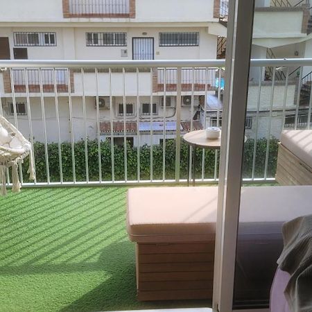 Lido Beachfront ตอร์เรโมลิโนส ภายนอก รูปภาพ