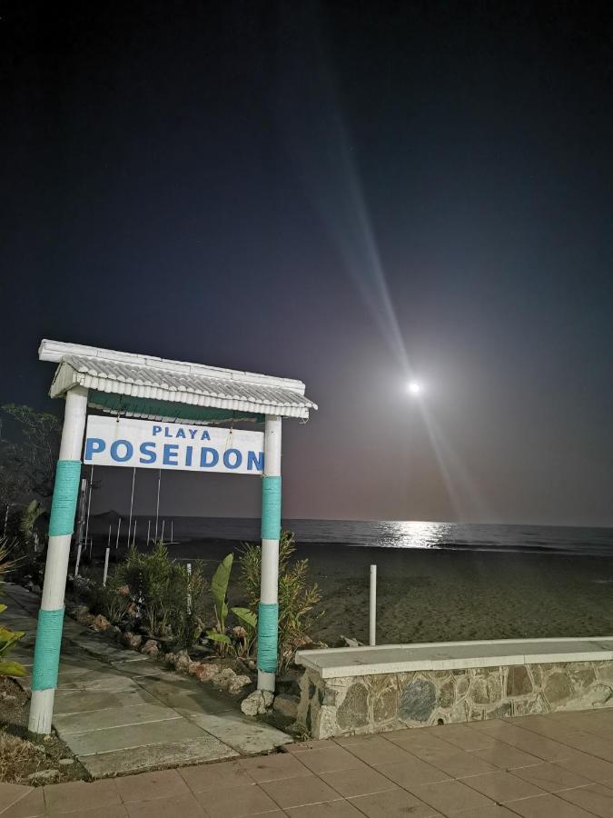 Lido Beachfront ตอร์เรโมลิโนส ภายนอก รูปภาพ